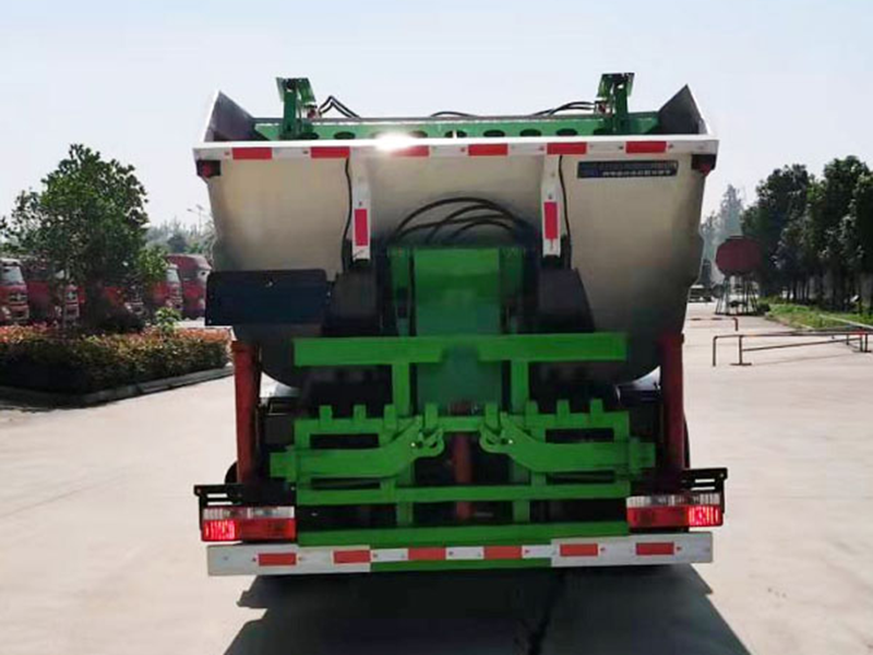 CL5090ZFJBEV型纯电动分捡垃圾运输车